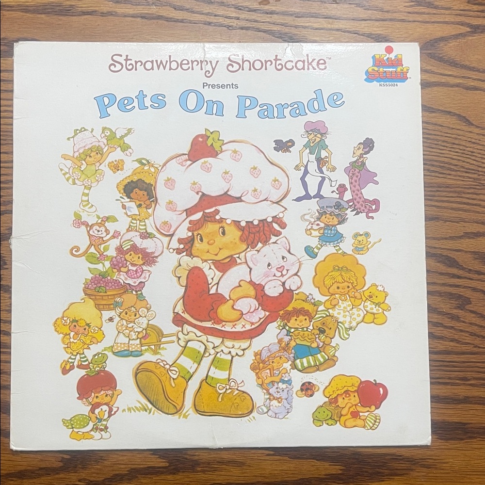 Presents Pets On Parade Vinyl Record